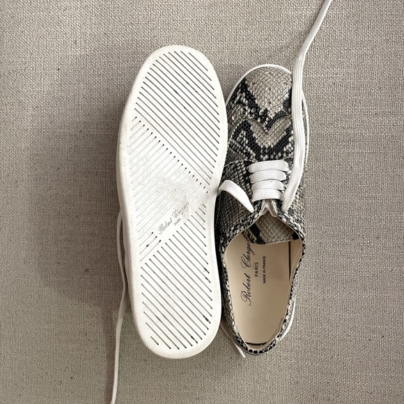 Robert Clergerie Grey Python Embossed Leather Platform Sneakers - Picture 4 of 4